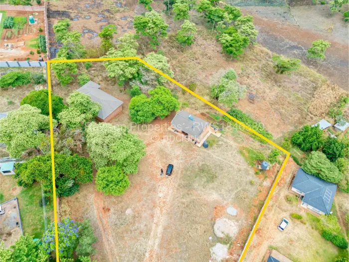 2 Bedroom House for Sale in Gletwin Park, Harare