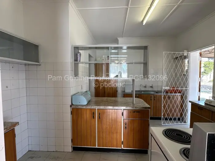 4 Bedroom House for Sale in Woodlands, Bulawayo