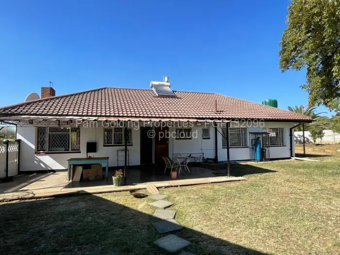 4 Bedroom House for Sale in Woodlands, Bulawayo