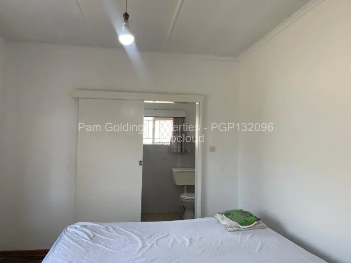 4 Bedroom House for Sale in Woodlands, Bulawayo