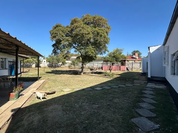 4 Bedroom House for Sale in Woodlands, Bulawayo
