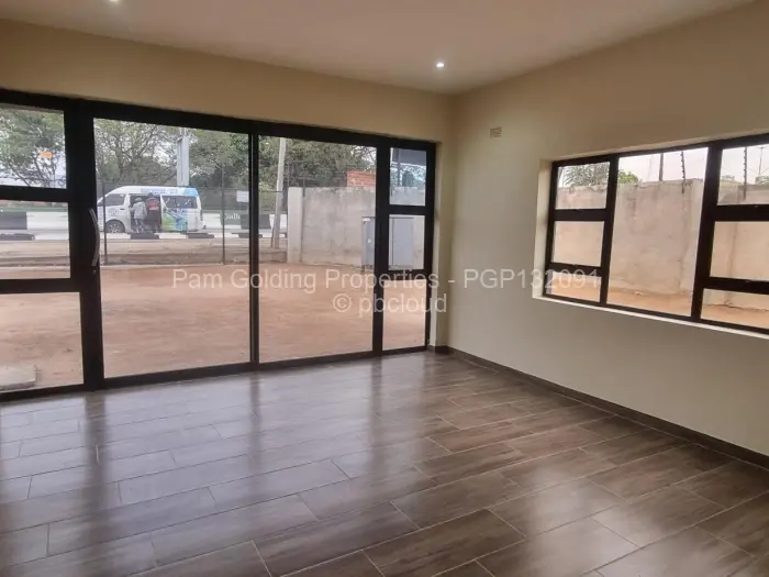 Warehouse/Industrial to Rent in Hatfield, Harare