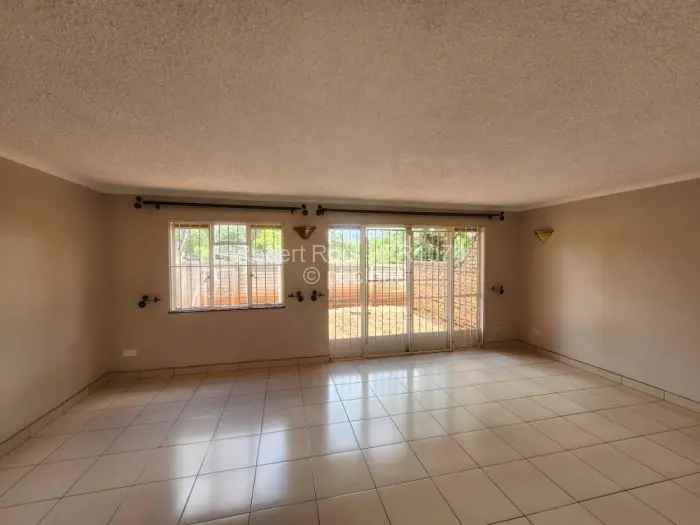 Flat/Apartment to Rent in Marlborough, Harare