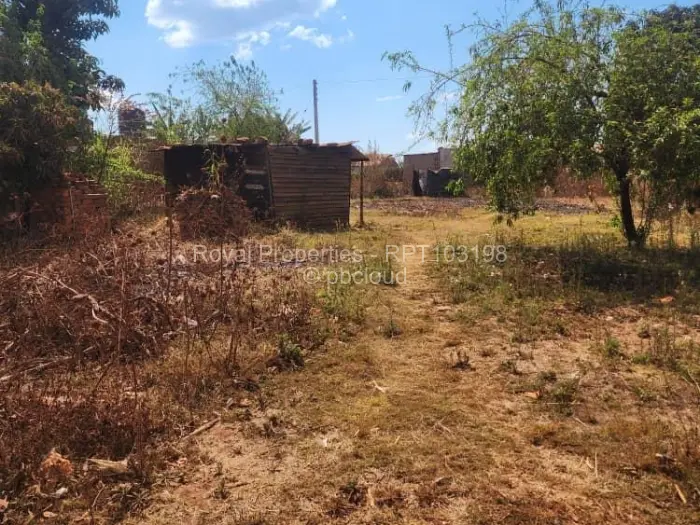 Residential Stand for Sale in Hatcliffe, Harare