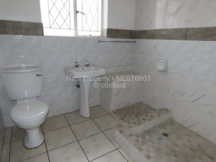 3 Bedroom Cottage/Garden Flat to Rent in Avondale, Harare
