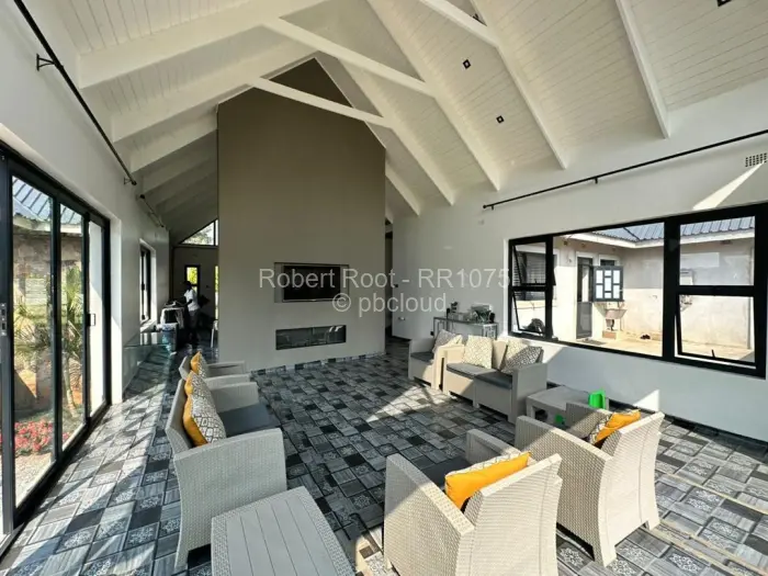 Townhouse/Cluster for Sale in Borrowdale, Harare