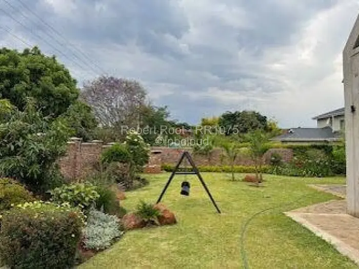 Townhouse/Cluster for Sale in Borrowdale Brooke, Harare