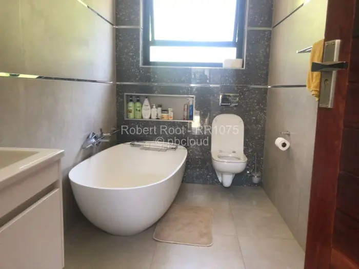 Townhouse/Cluster for Sale in Borrowdale, Harare