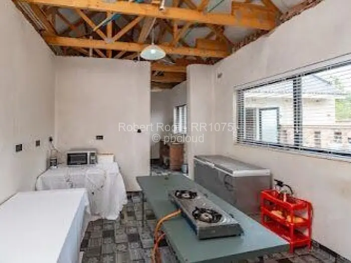 Townhouse/Cluster for Sale in Borrowdale, Harare