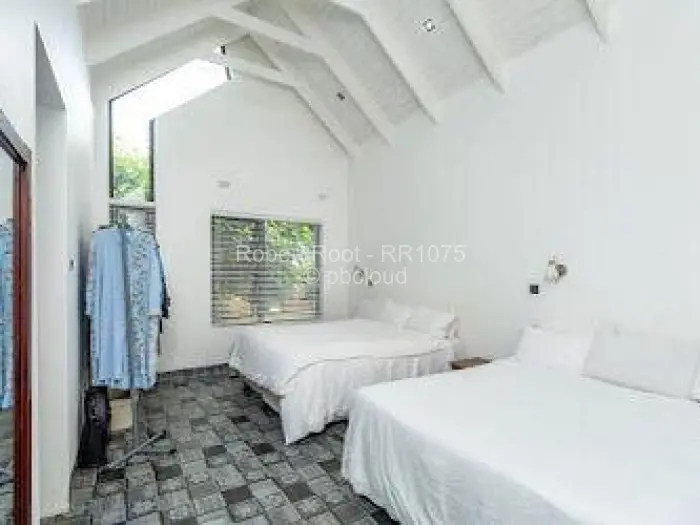 Townhouse/Cluster for Sale in Borrowdale, Harare