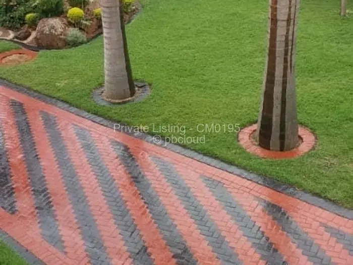 6 Bedroom House to Rent in Pomona, Harare