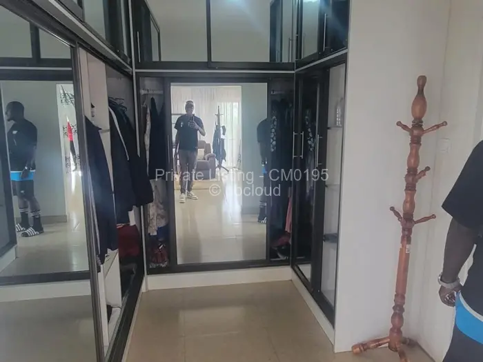 6 Bedroom House to Rent in Pomona, Harare