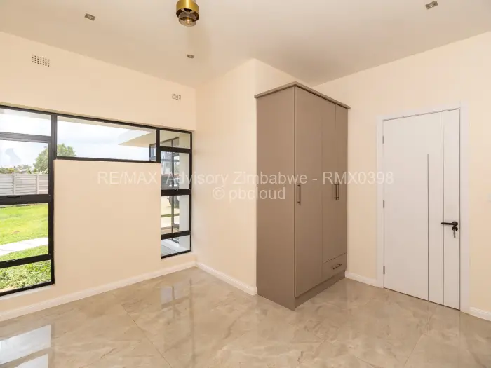 5 Bedroom House for Sale in Mount Pleasant Heights, Harare