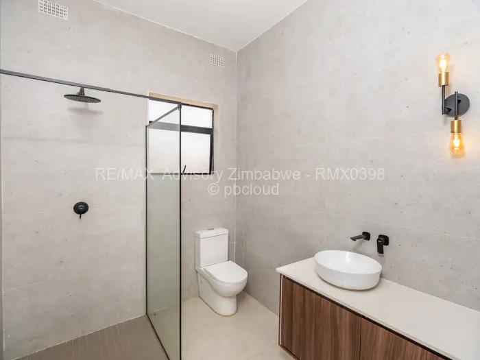 5 Bedroom House for Sale in Mount Pleasant Heights, Harare