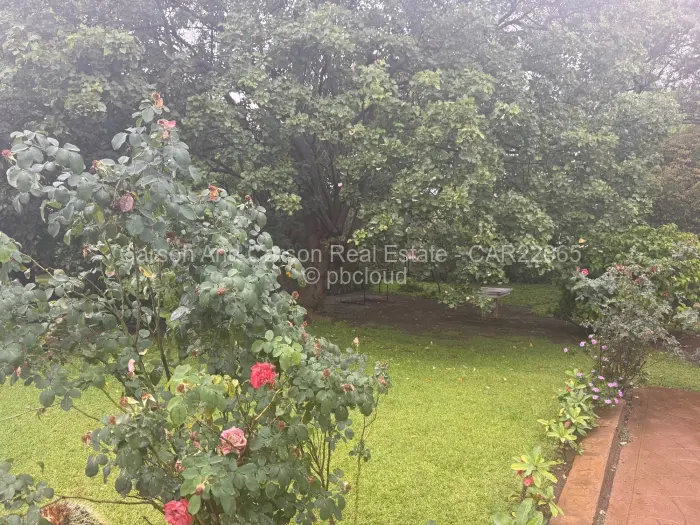 4 Bedroom House for Sale in Malindela, Bulawayo