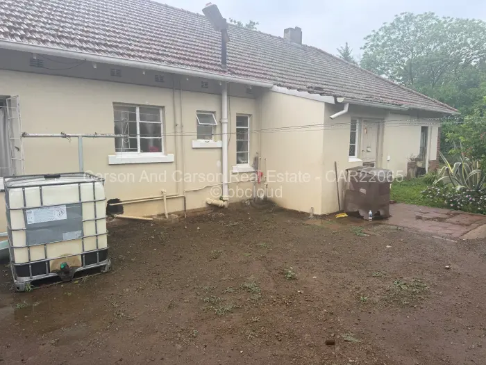 4 Bedroom House for Sale in Malindela, Bulawayo