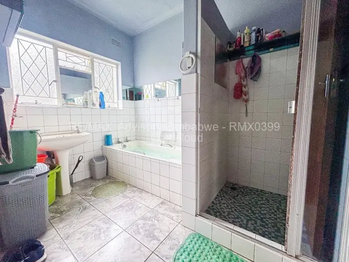 3 Bedroom House for Sale in Mandara, Harare