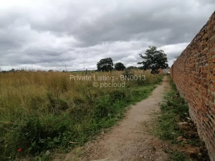 Residential Stand for Sale in Crowhill Views, Harare