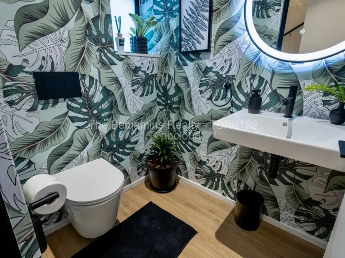 Townhouse/Cluster to Rent in Vainona, Harare