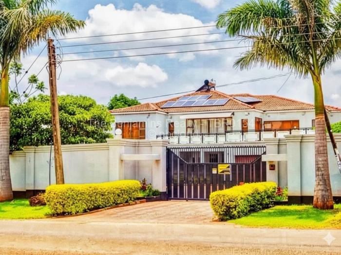 9 Bedroom House to Rent in Pomona, Harare