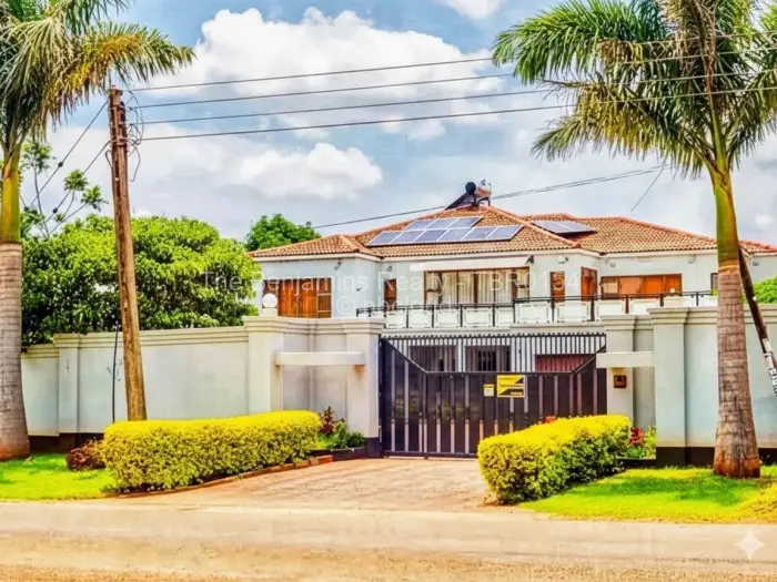9 Bedroom House to Rent in Pomona, Harare