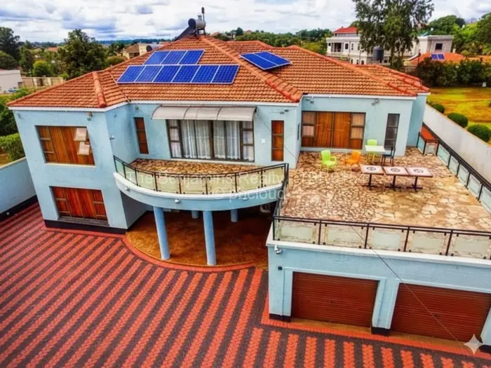 9 Bedroom House to Rent in Pomona, Harare