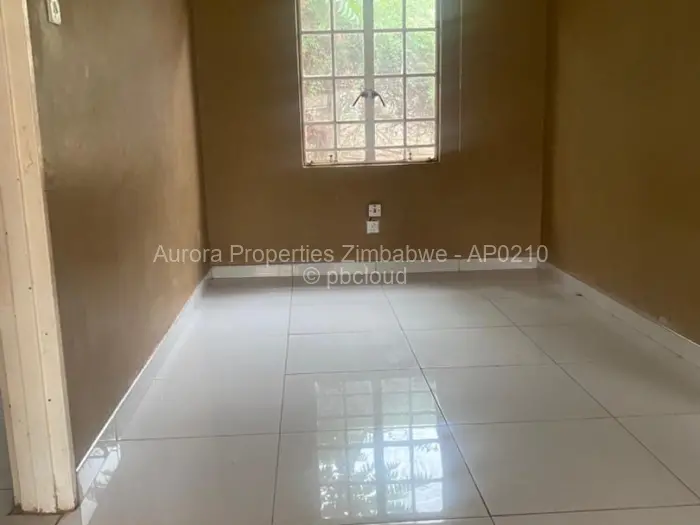 4 Bedroom House to Rent in Warren Park, Harare