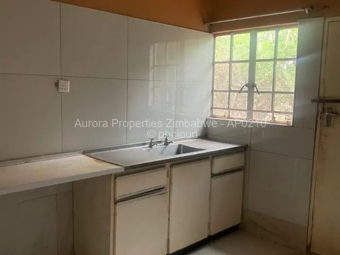 4 Bedroom House to Rent in Warren Park, Harare
