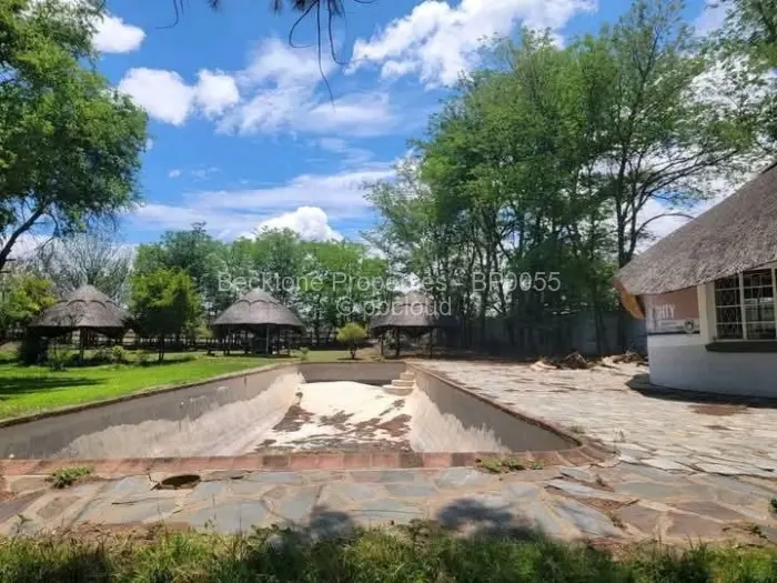 Hospitality/BnB for Sale in Umguza Byo, Bulawayo