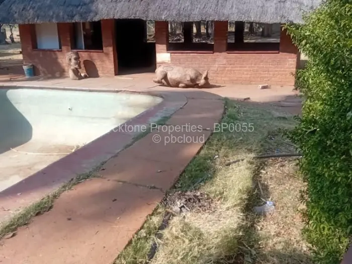 Hospitality/BnB for Sale in Umguza Byo, Bulawayo