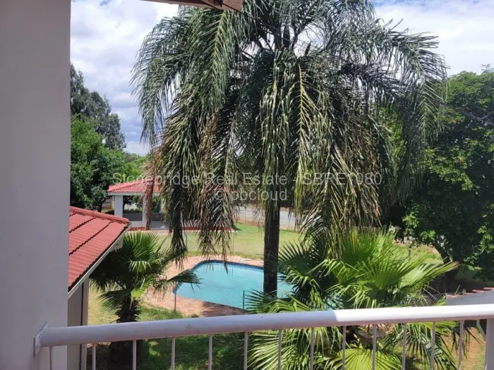 5 Bedroom House for Sale in Kumalo, Bulawayo