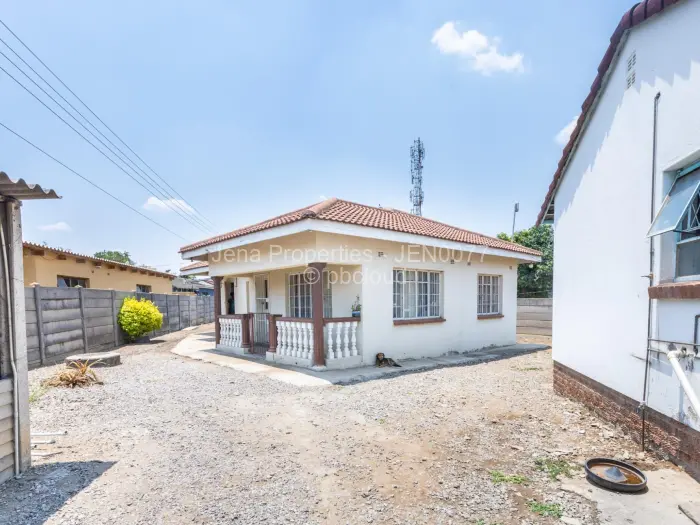 3 Bedroom House for Sale in Houghton Park, Harare