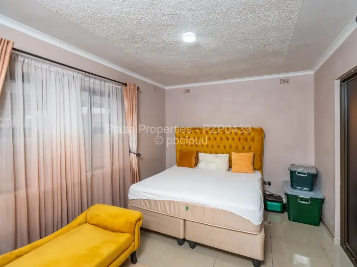 5 Bedroom House for Sale in Hogerty Hill, Harare