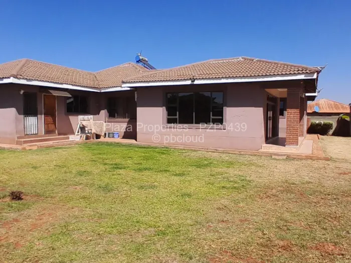 5 Bedroom House for Sale in Hogerty Hill, Harare