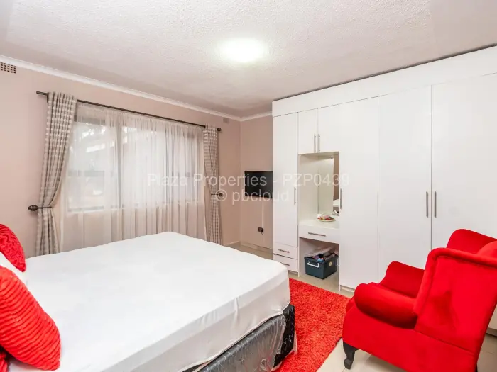 5 Bedroom House for Sale in Hogerty Hill, Harare