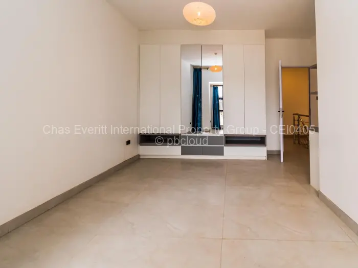 Townhouse/Cluster to Rent in Borrowdale West, Harare