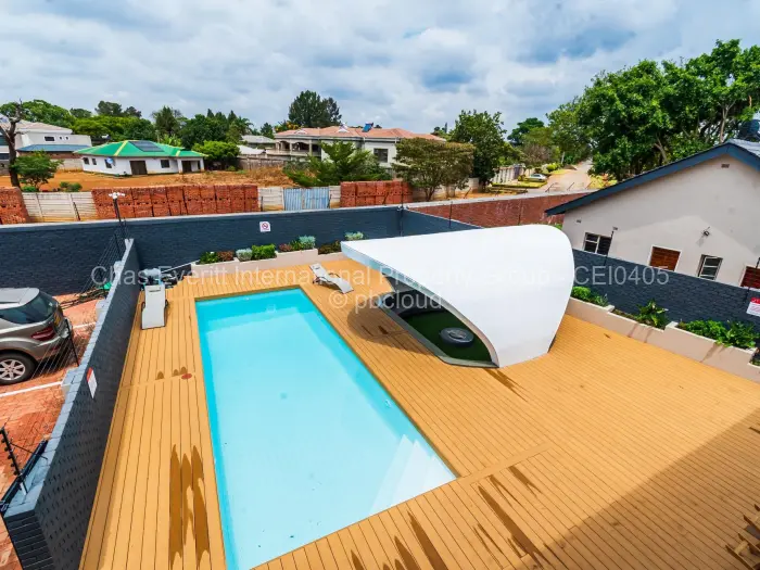 Townhouse/Cluster to Rent in Borrowdale West, Harare