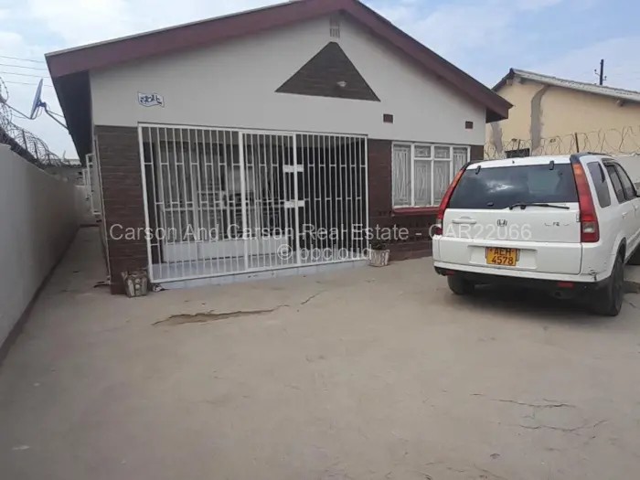 3 Bedroom House for Sale in Chitungwiza, Chitungwiza