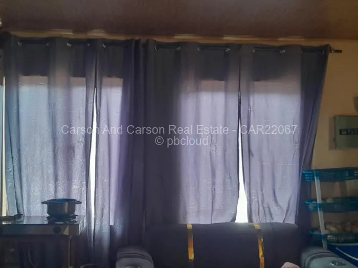 4 Bedroom House for Sale in Dzivarasekwa, Harare