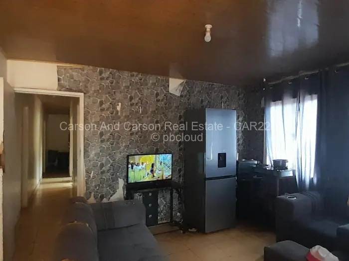 4 Bedroom House for Sale in Dzivarasekwa, Harare