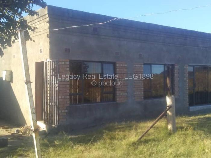 Residential Stand for Sale in Norton, Norton
