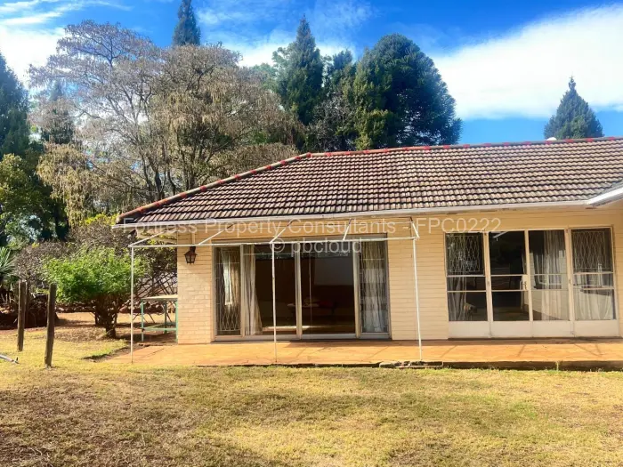 4 Bedroom House to Rent in Northwood, Harare