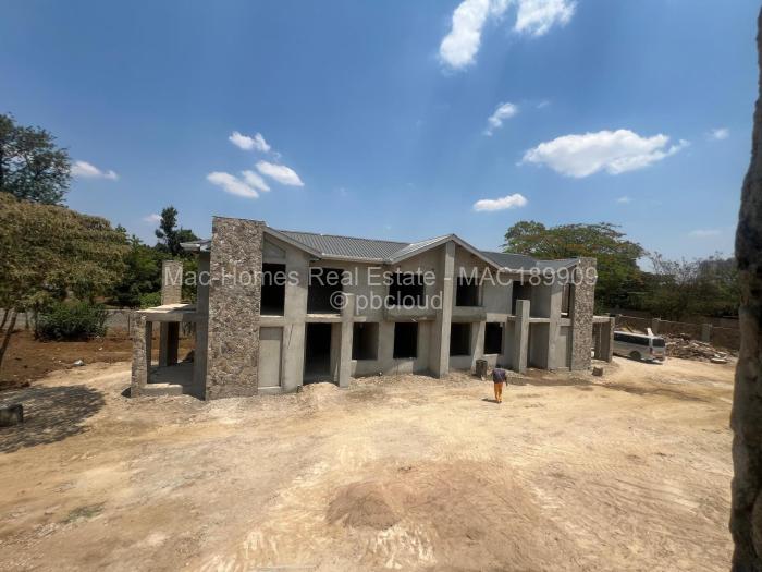 Townhouse/Cluster for Sale in Marlborough, Harare