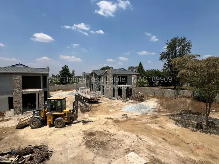 Townhouse/Cluster for Sale in Marlborough, Harare