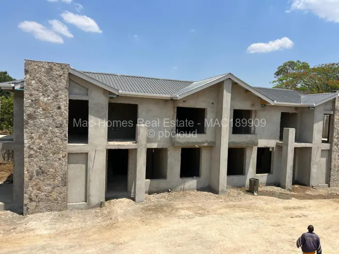 Townhouse/Cluster for Sale in Marlborough, Harare