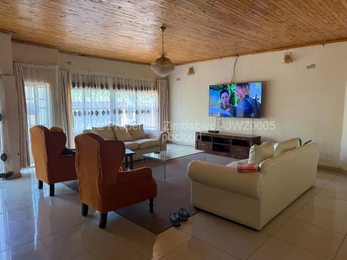 5 Bedroom House for Sale in Marondera, Marondera