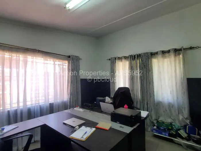 Warehouse/Industrial to Rent in Graniteside, Harare