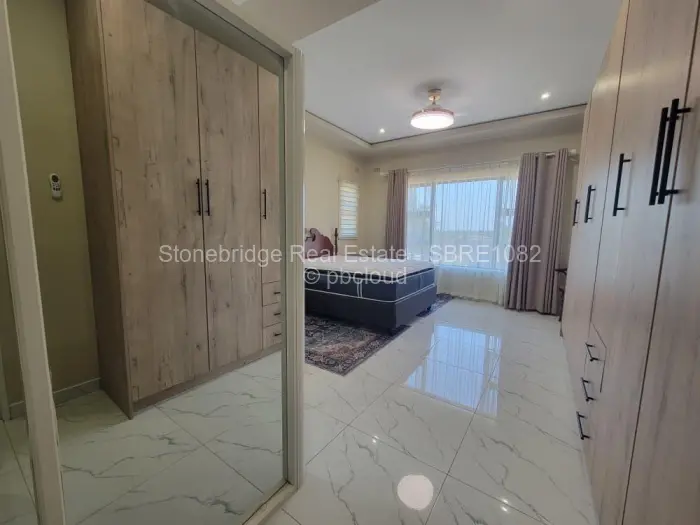 Townhouse/Cluster for Sale in Buena Vista, Bulawayo