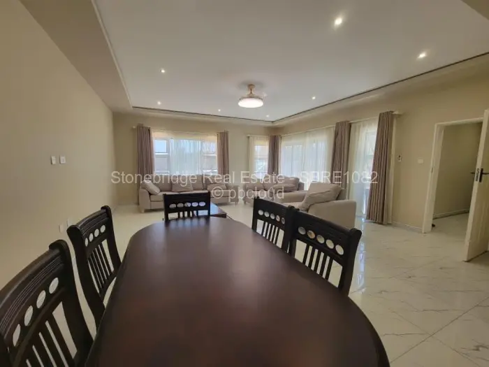 Townhouse/Cluster for Sale in Buena Vista, Bulawayo