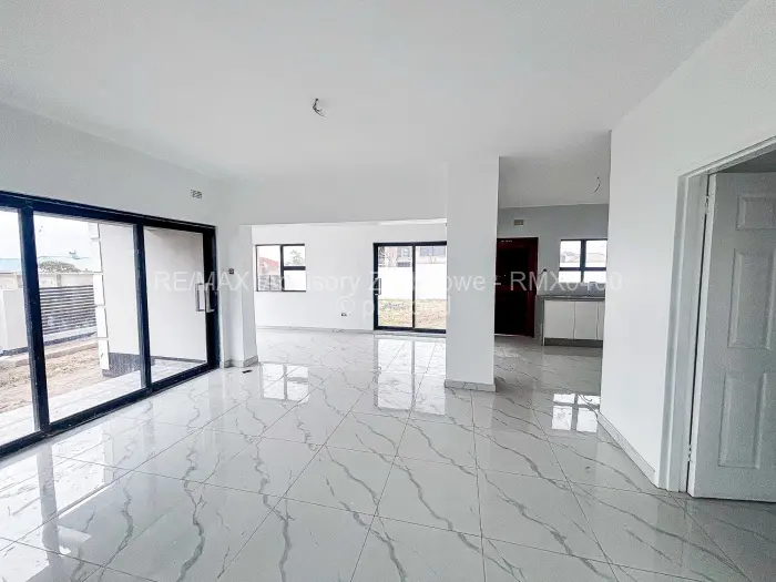 Townhouse/Cluster for Sale in Hatfield, Harare